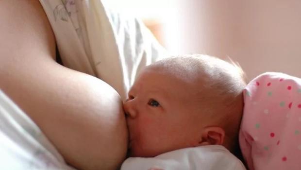 Правила грудного вскармливания Нужно ли давать новорожденному воду